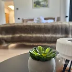 Apartment Cara Grand *