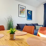 Cara Grand Apartment *