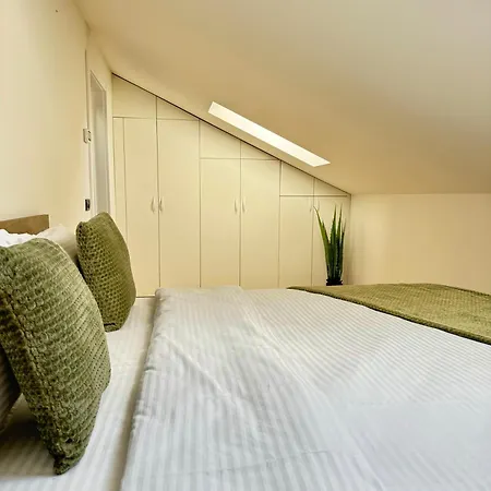 Апартаменти Cara Grand